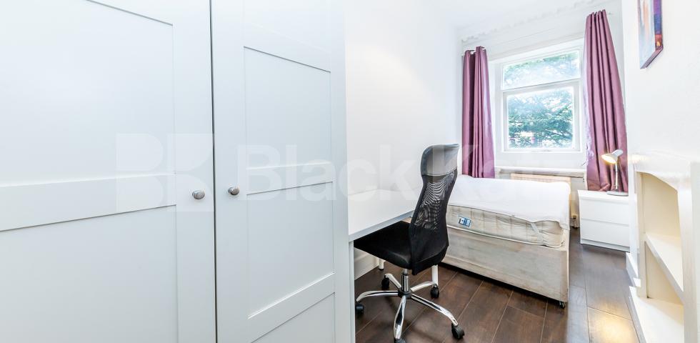 Perfect for students at ucl, soas , central zone 1 location Goodge Street, Tottenham Court Road